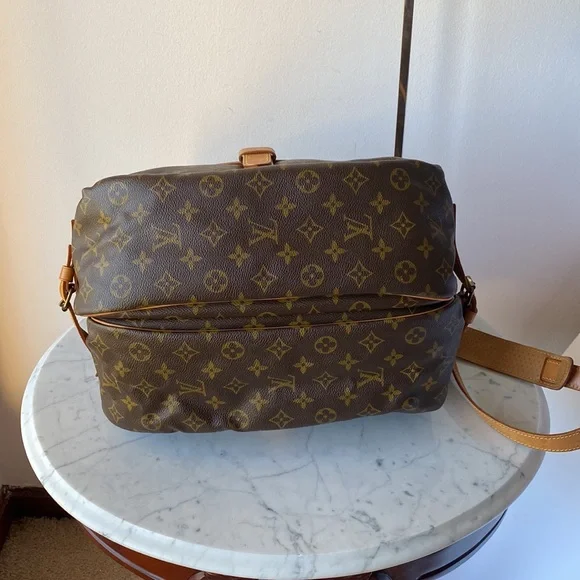 💯 % Authentic Louis Vuitton Saumur 35 Shoulder bag XLarge Firm. - Picture 15 of 17